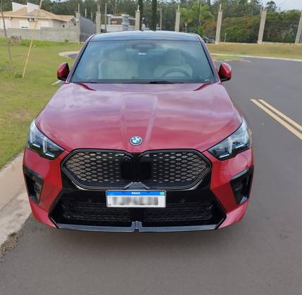 BMW iX2 64,8 KW ELÉTRICO XDRIVE30 M SPORT